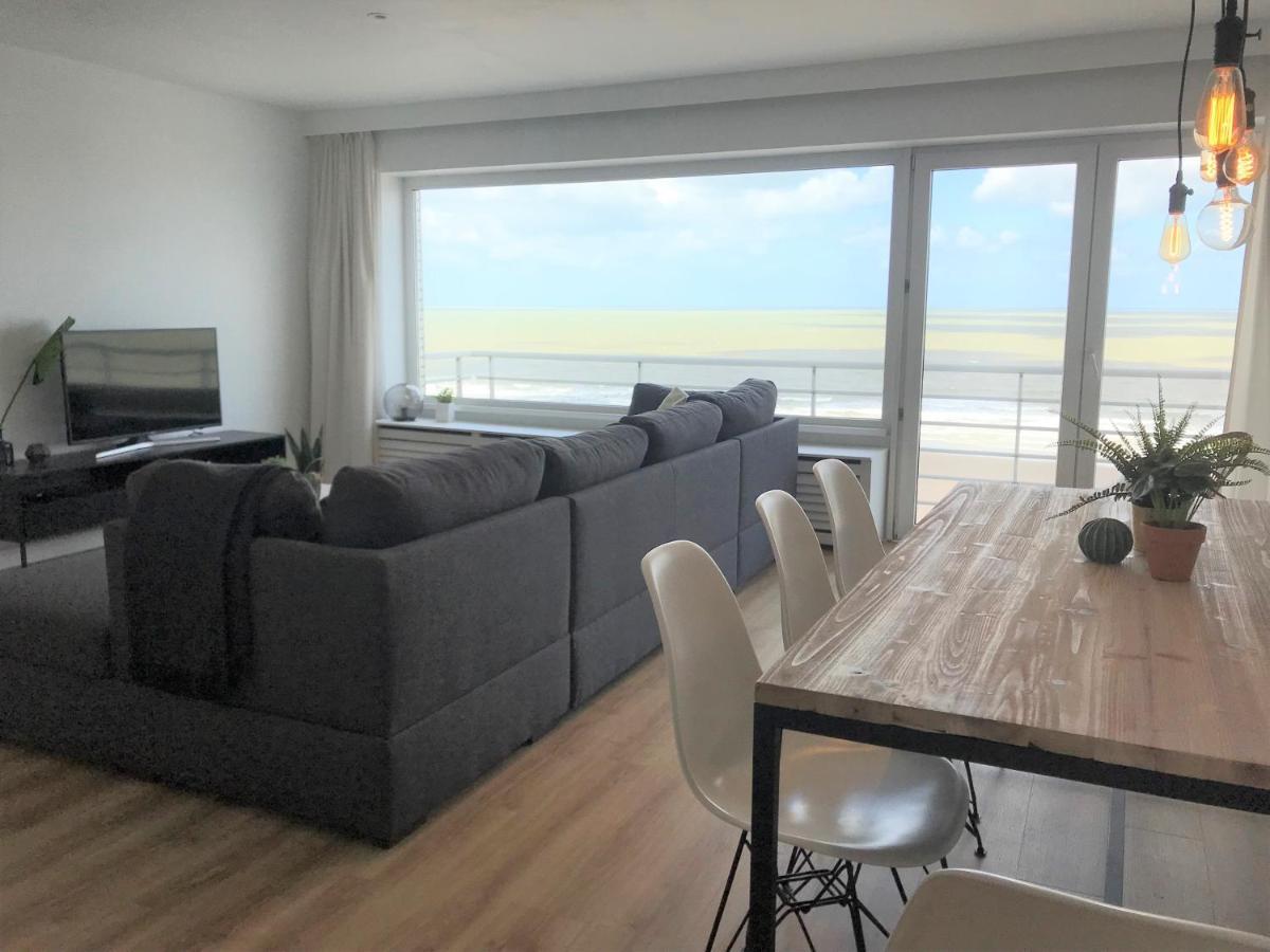Beach Loft 9 Luxury Appartment With Ocean View Blankenberge Exterior photo