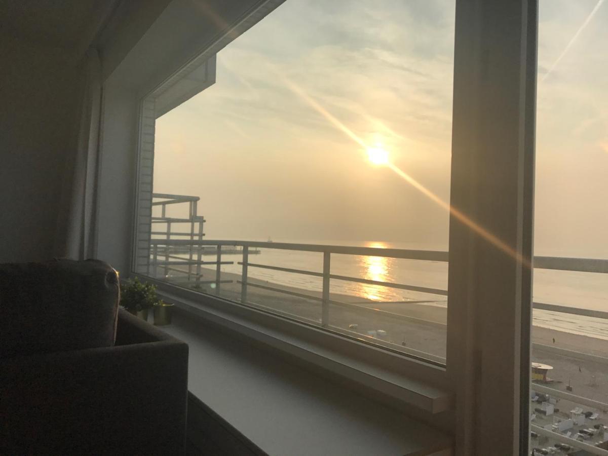 Beach Loft 9 Luxury Appartment With Ocean View Blankenberge Exterior photo